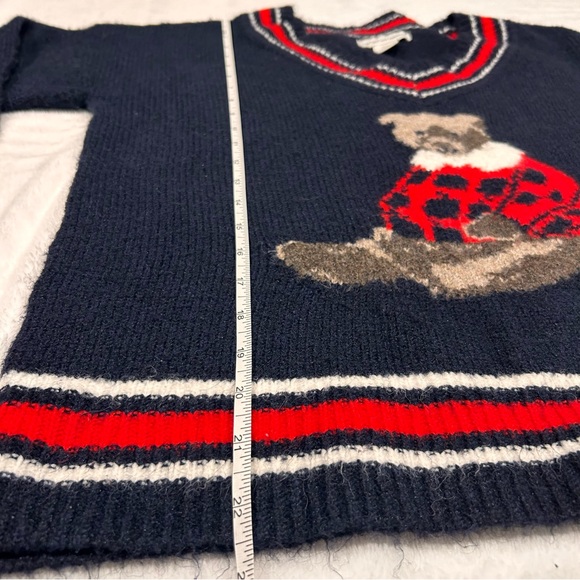 Navy V-Neck Women’s Sweater with Bear Design Size Small - Picture 8 of 9